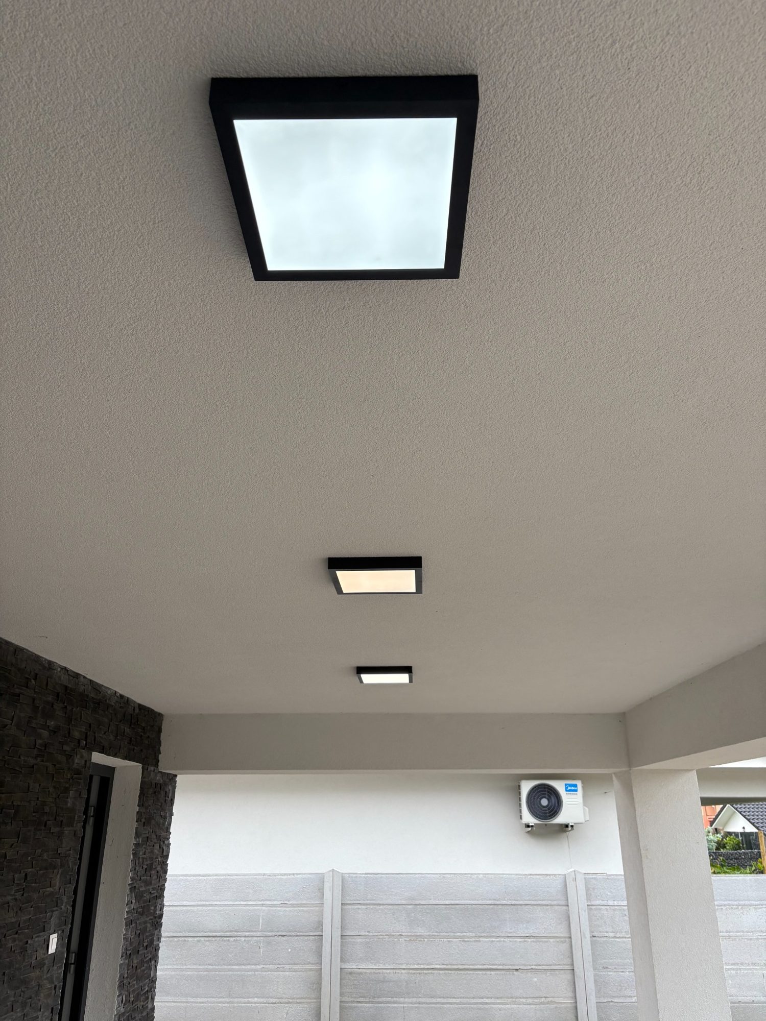 Vonkajšie osvetlenie pri rodinnom dome – realizácia ELMS Group